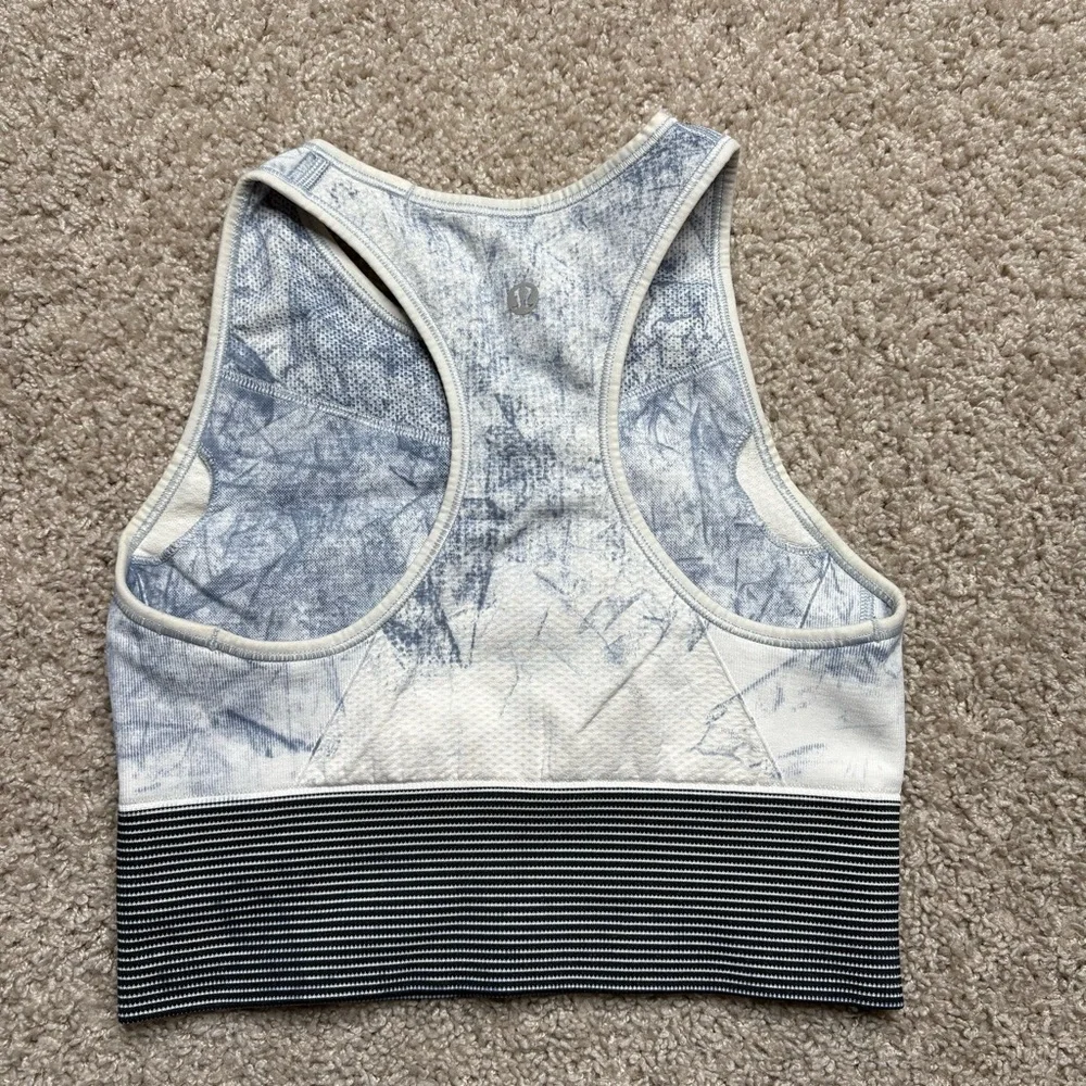 Lululemon Ebb to Train Bra *Wash